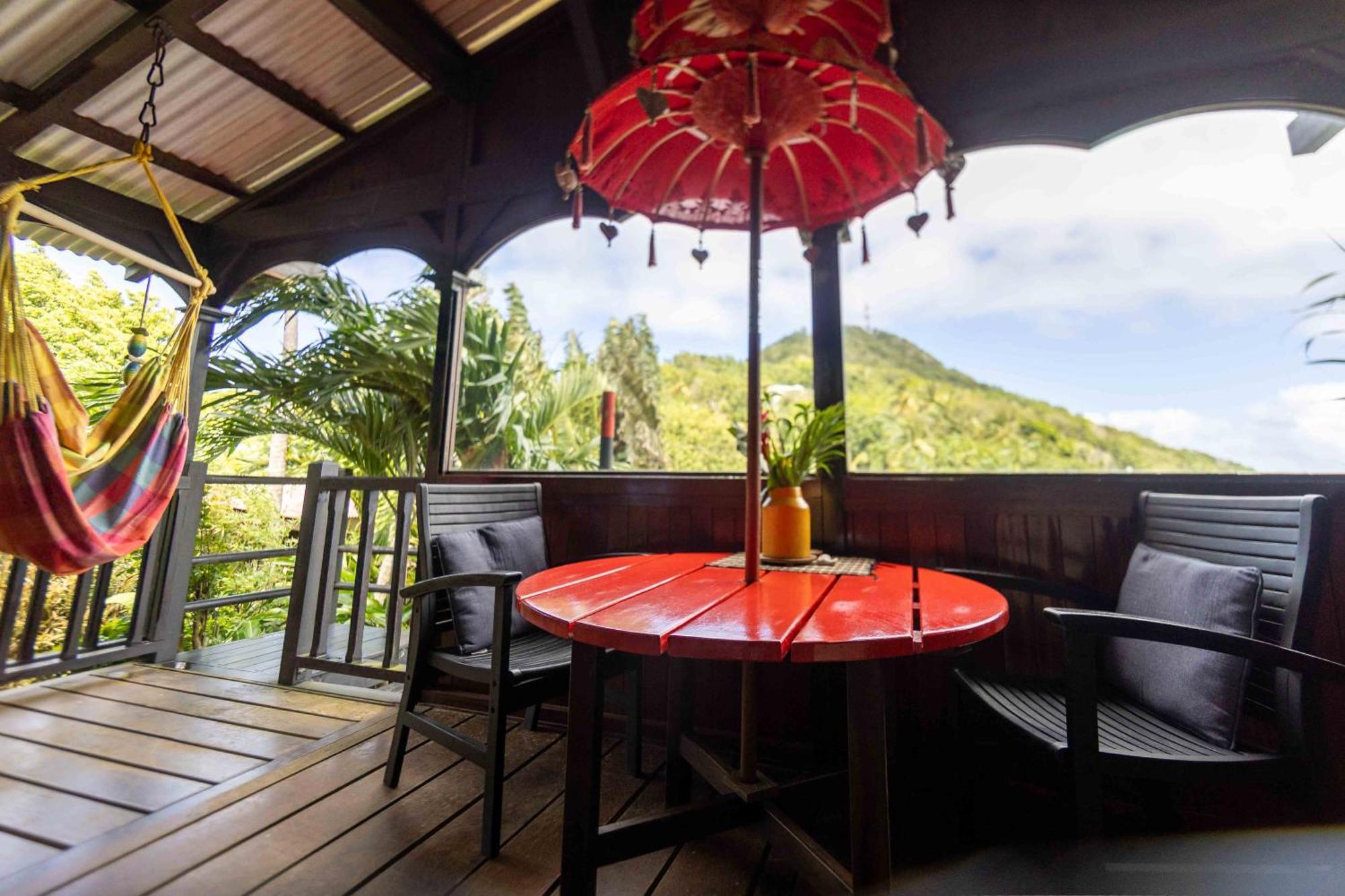 Piton Bungalows Ecolodges Deshaies Exterior foto